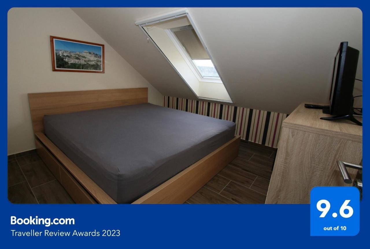 Blonde River Apartman Soter Szeged Bagian luar foto